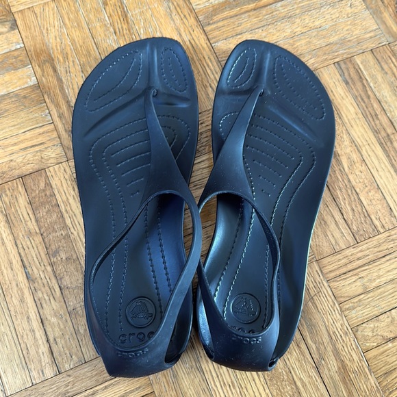 CROCS Shoes Crocs Womens Serena Flip Flops Poshmark